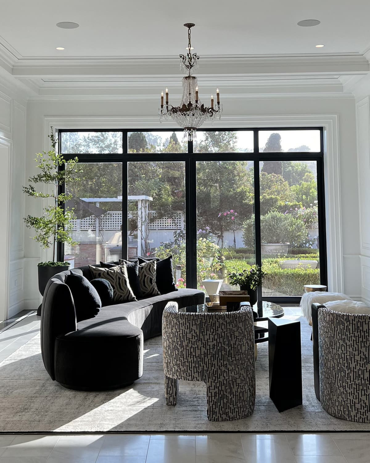 Warm interior with hand-knotted rug by Aja Rugs