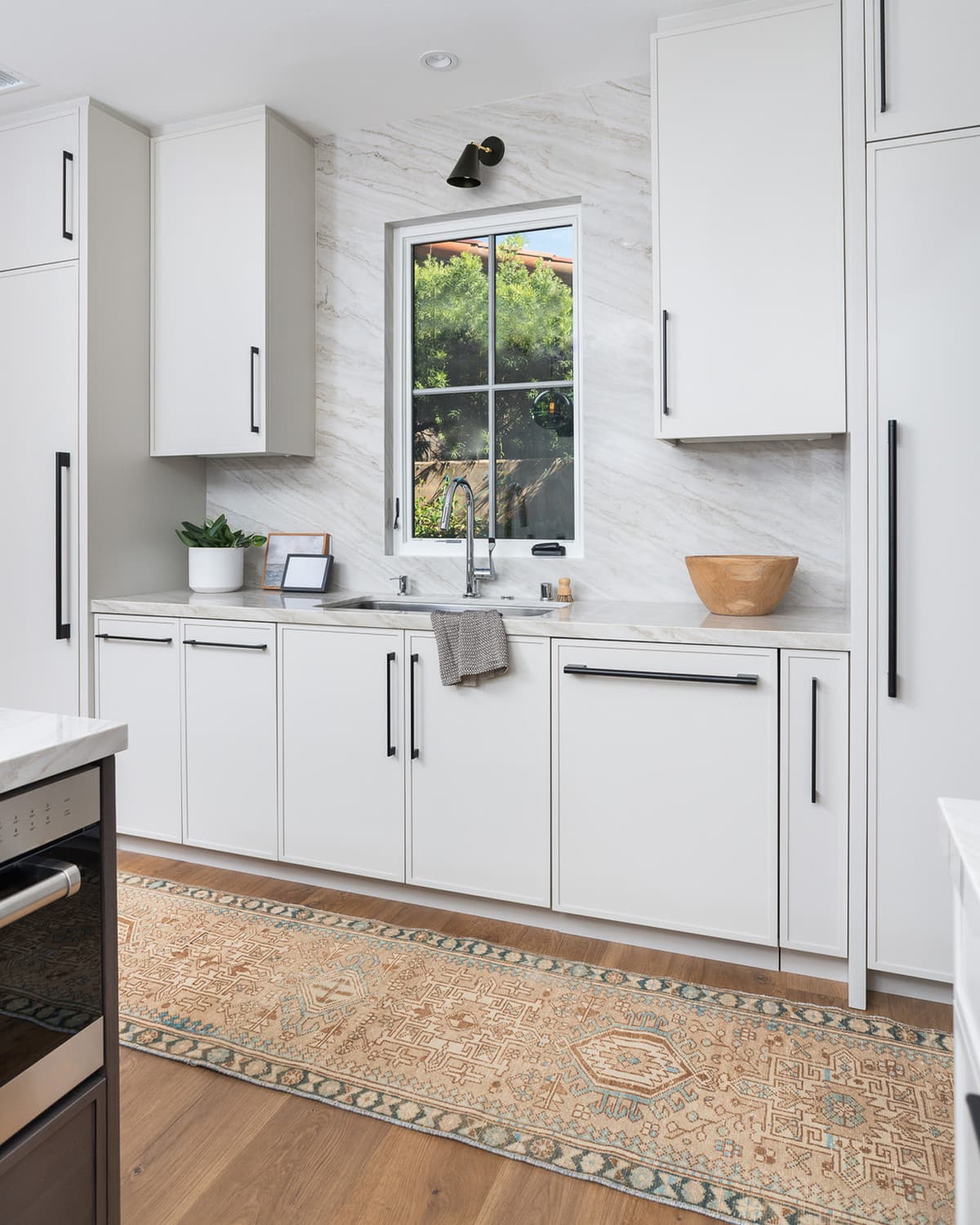 Sophisticated interior design with Aja Rugs